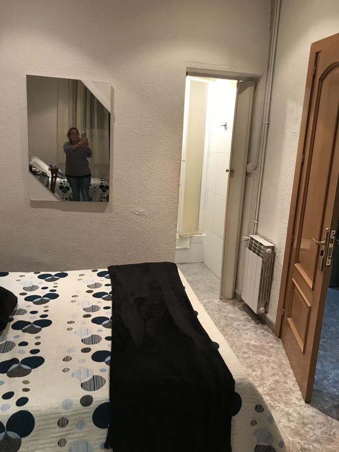 Hostal Aribau バルセロナ エクステリア 写真
